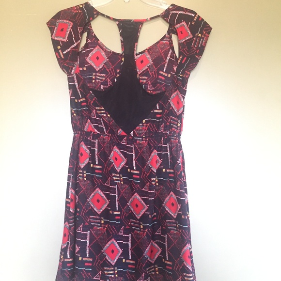 Silence + Noise Dress with Mesh Cutout Back - Picture 4 of 4